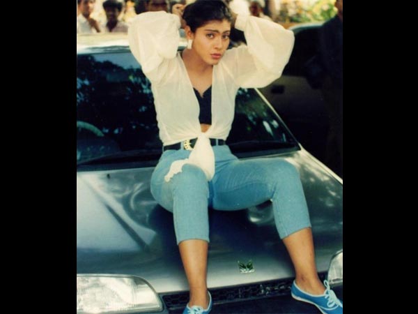 Aishwarya Rai Bachchan, Madhuri Dixit, Kajol, Karisma Kapoor know how to pull off the 90s trend - 4