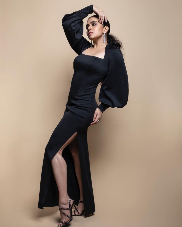 Amruta Khanvilkar Inspired Black Outfits We Loved The Most - 2