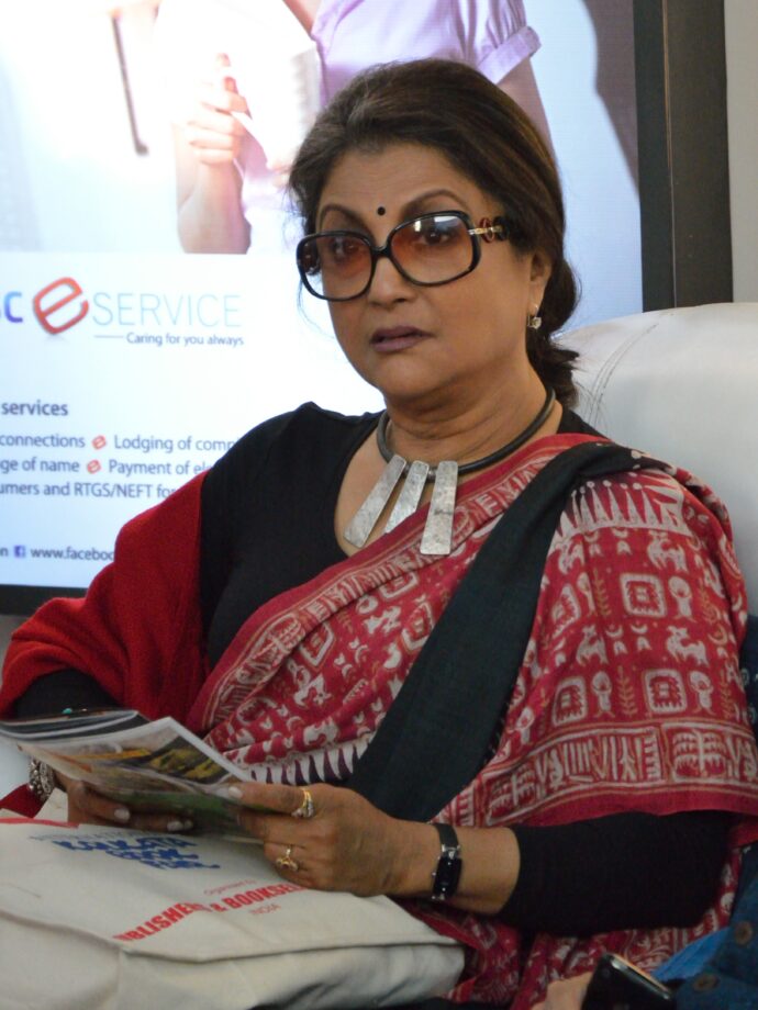 Aparna Sen And Her Electric Ethnic Looks That Has Our Hearts - 3