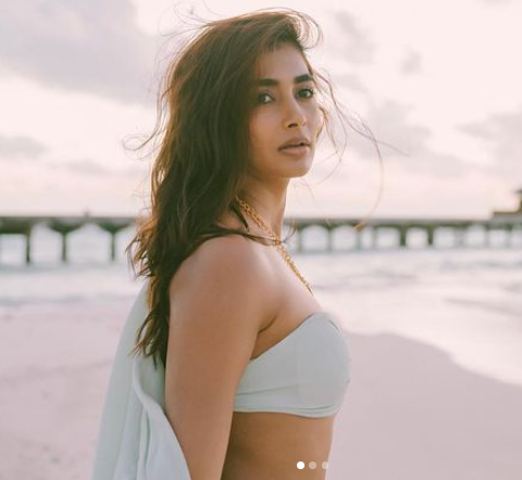 Beach Bae! Pooja Hegde Is An Absolute Beach Bum And We Swear By These Pictures - 6