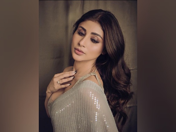 Mouni Roy’s Beauty Evolution Over Time Will Surprise You, Take A Look - 10