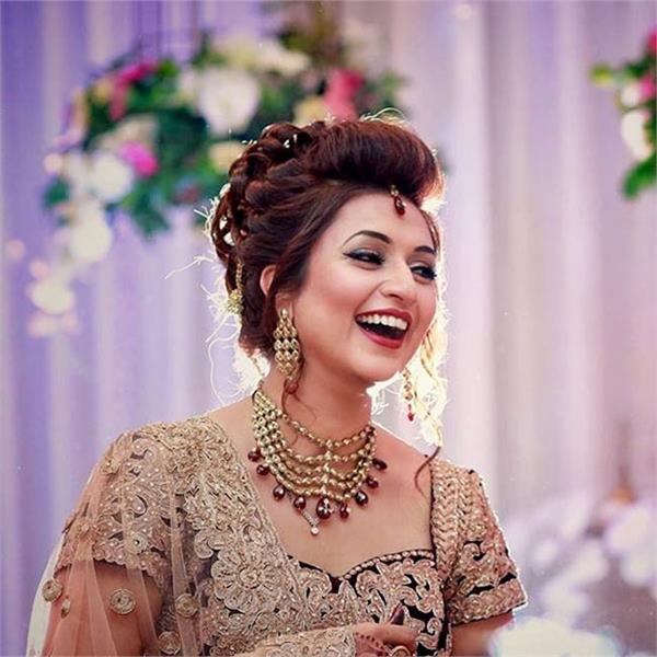 Divyanka Tripathi’s Hair Care: Take Cues From Her To Shine Your Hair Goals - 3