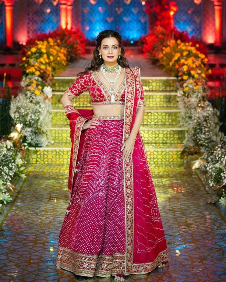 Fashion Faceoff: Tara Sutaria Vs Dia Mirza: Who Wore This Embellished Mirror Work Lehenga Best? - 2