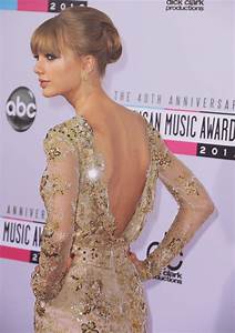 Go With Backless This Season: Take Cues From Taylor Swift To Slay Your Fashion Game - 1