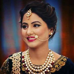 Choker necklaces, ace the fashion game with Hina Khan, take cues here - 5