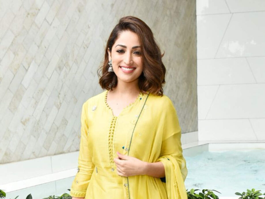 How To Style Textured Hair Like Yami Gautam: Let Her Hairstyle Serve You Inspiration, Her Hairstyle Game Is Always On Point! - 1