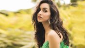 Hoop earrings for all occasions! Glamorous silver for an edgy look or elegant gold at the beach: Which hoop earring of Shraddha Kapoor is your pick?