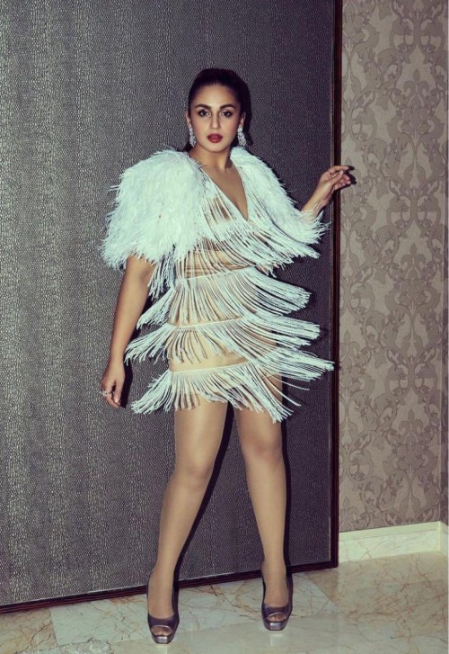 Huma Qureshi And Her Best Fashion Lookbook: See Pics - 0