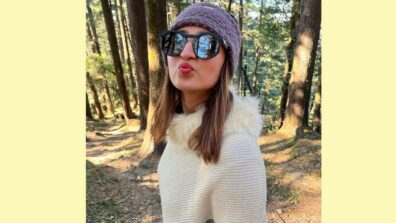 Jab hoth se hoth milte hai toh kya hota hai: Dhvani Bhanushali is in a mood to kiss, see cute pic