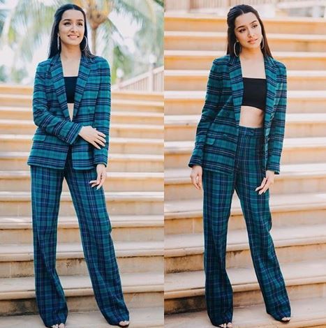 Kangana Ranaut To Sonakshi Sinha: Hotties In Checkered Pantsuits - 3