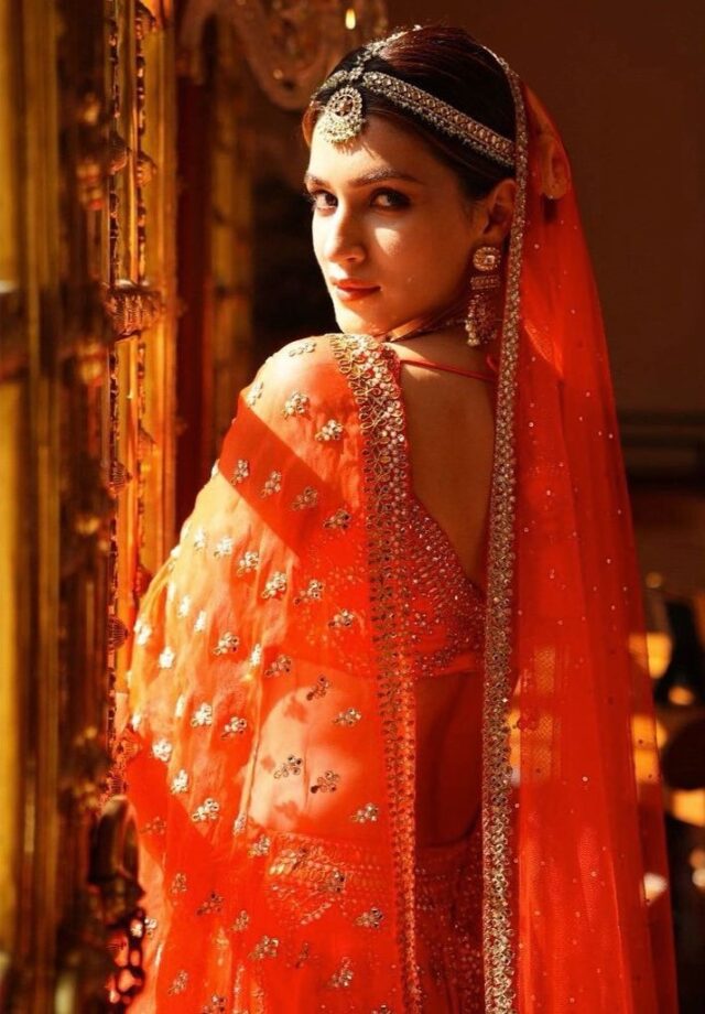 Kriti Sanon Is All Beauty Bride Goal As She Aces In Seema Gujral’s Orange Lehenga - 4