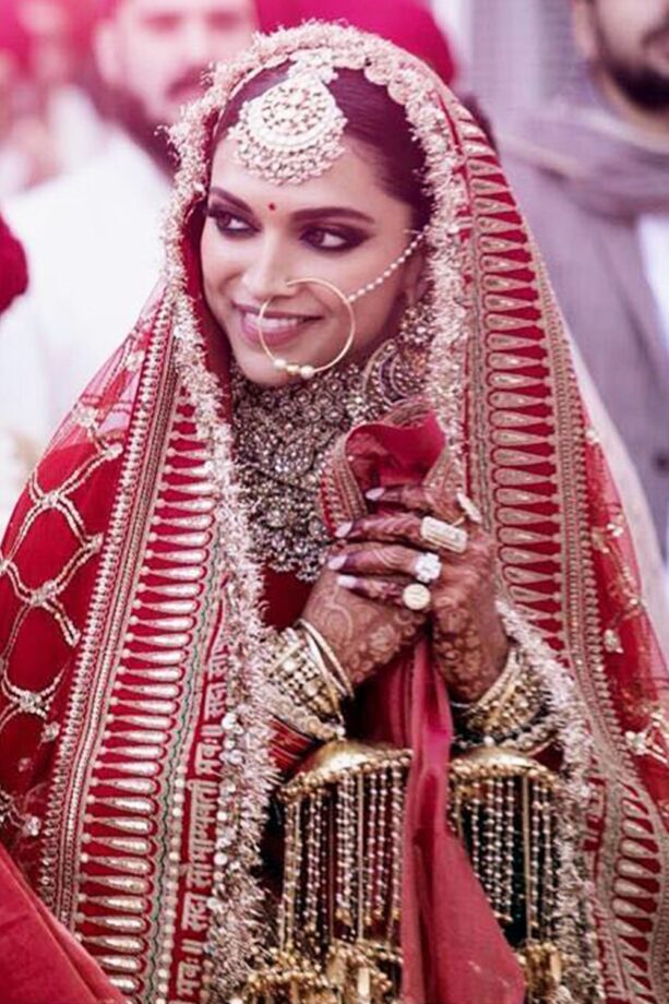 Less Is No More! Deepika Padukone Acing The Indian Bridal Look, Brides To Be, Take Cues - 1