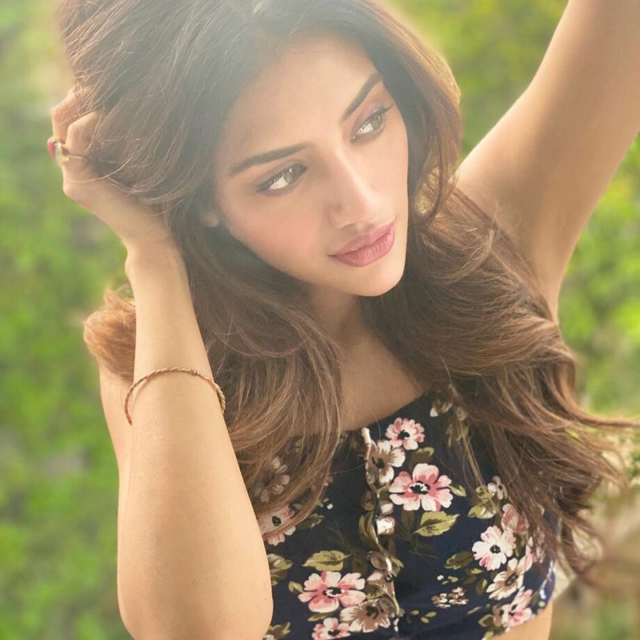 Match Made In Heaven: Nusrat Jahan And Her Endless Love For Florals - 0