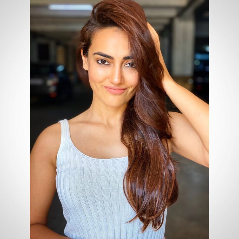 Messy Hair, Don’t Care! Surbhi Jyoti’s Hairdo For Bad Hair Days That You Must Try, Take Cues - 0