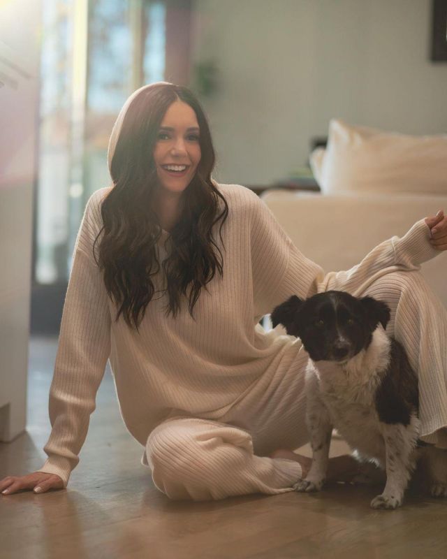 Nina Dobrev Wears Stylish And Cozy LILYSILK Clothes While Cuddling With Her Pet Maverick - 0