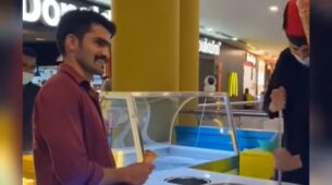 Oh My Lol! A Man Running Away With A Large Scoop Of Turkish Ice Cream Without Falling For The Trick Will Make You Giggle
