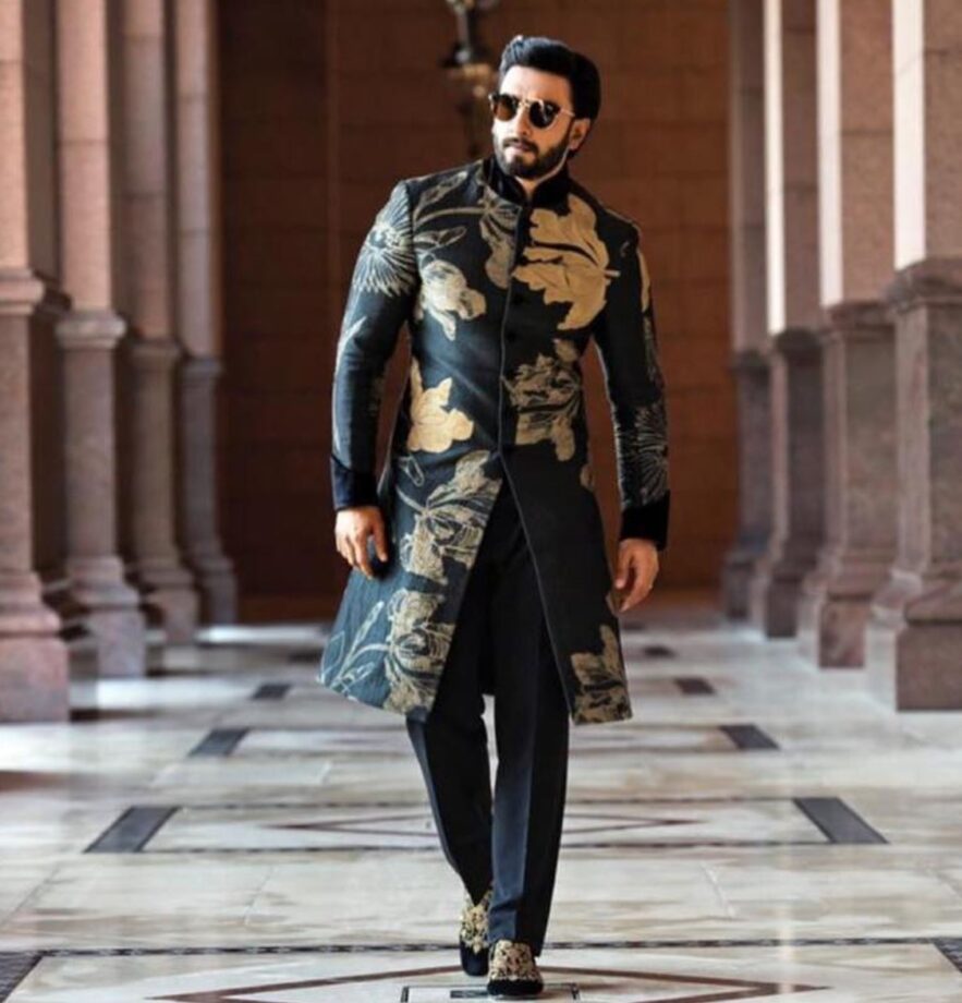 Ranveer Singh Is A King Of Ethnic Outfits And Here Are Pics To Prove It - 0