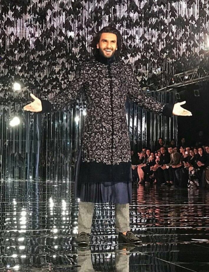 Ranveer Singh Is A King Of Ethnic Outfits And Here Are Pics To Prove It - 5