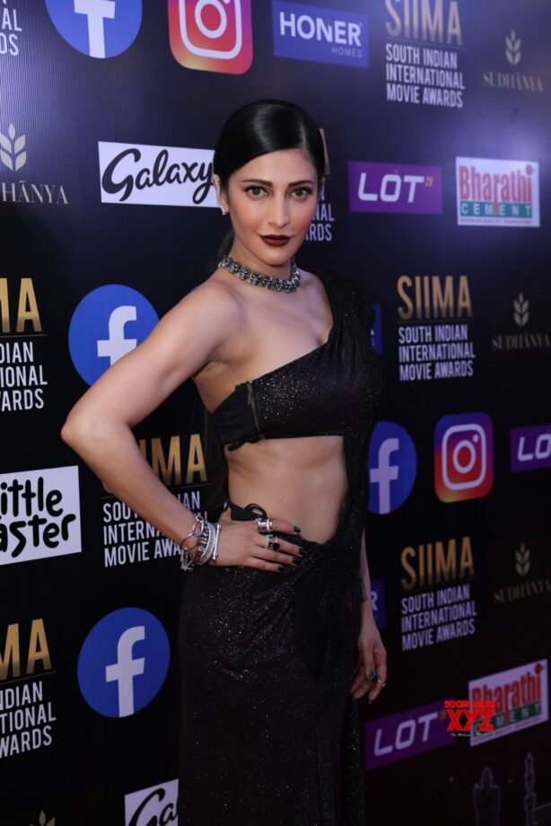 Rashmika Mandanna Vs Shruti Haasan: Who Do You Think Set The Temperature Soaring At SIIMA Awards? - 3