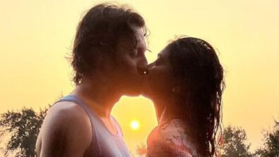 ‘Romantic couple’ Shriya Saran and Andrei Koscheev bid adieu to 2021 with a passionate ‘sunset’ kiss