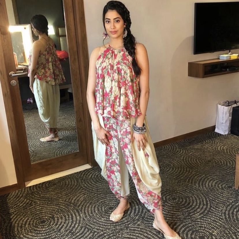 Samantha Ruth Prabhu To Shilpa Shetty: 5 Times Celebs Showed Us Ways To Rock Dhoti Pants - 3