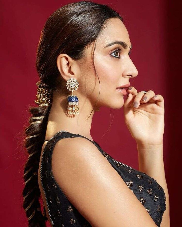 Stylish Braids To Wear With Traditional Outfits: Cues Coming From Kiara Advani To Kriti Sanon - 0