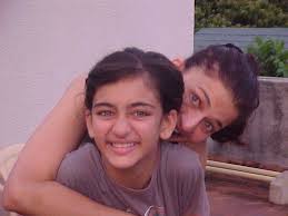 Throwback Alert! Cute Childhood Pictures Of Shruti Haasan And Akshara Haasan - 3