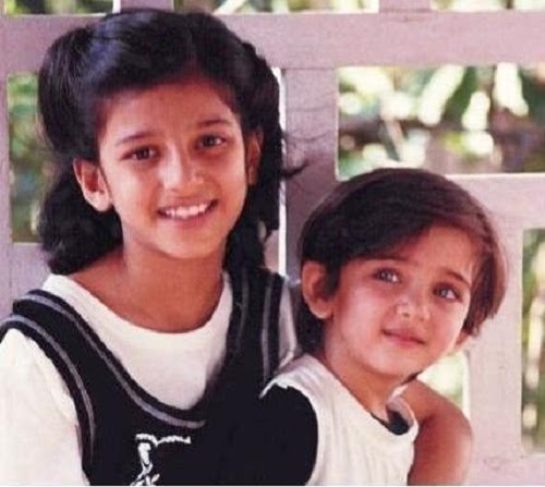 Throwback Alert! Cute Childhood Pictures Of Shruti Haasan And Akshara Haasan - 2