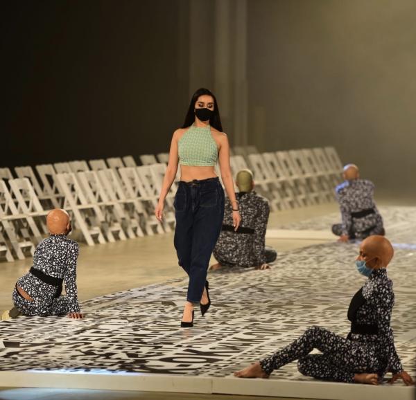 Throwback To When Shraddha Kapoor Was Prepping To Set The Ramp On Fire In A Halter-Neck Crop Top And Denim Pant - 0