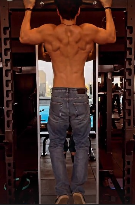 Tiger Shroff Is All About Workout And These Pics Give Us Inspiration: Have A Look - 5