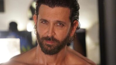 Hrithik Roshan Raises The Heat As He Goes Shirtless In Latest Pic: Shahid Kapoor Flattened