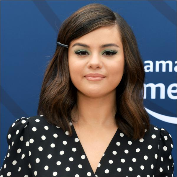 5 Steps To Recreate Selena Gomez’s Rosy, Radiant Makeup Look - 3