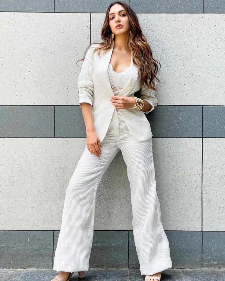 Tips To Ace White In The Kiara Advani Way: See Here - 4