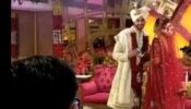 A Desi Groom Asks Bride For Kiss During Varmala Ceremony, Watch Her Reaction