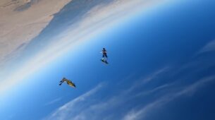 A Man Sets A New Skysurfing Record By Performing 160 Helicopter Spins Above The Great Pyramid Of Giza