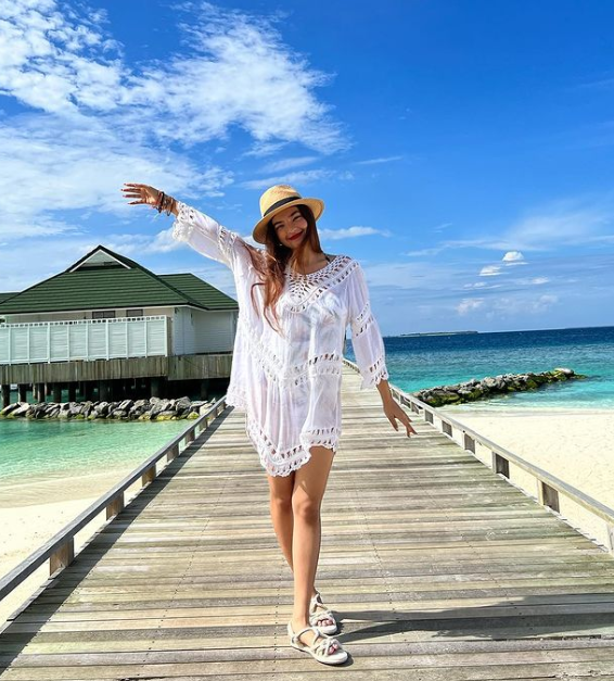 Anushka Sen’s Best Vacay Looks That Give Major Fashion Goals, See Here - 4