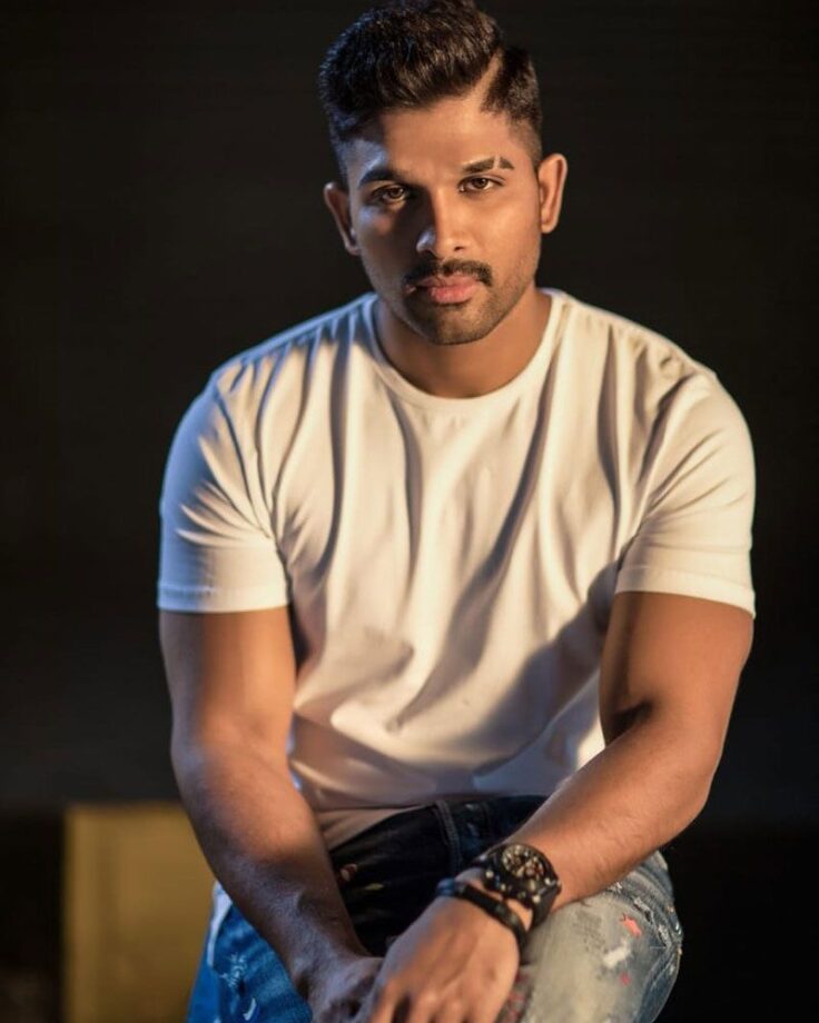 Be Ready to Sweat: Check Out Allu Arjun’s Recent Revealing Hot Looks - 0