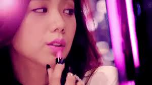 Best lipstick inspiration from the Beauty Queen Jisoo of Blackpink: From Bold to Subtle Shades - 6