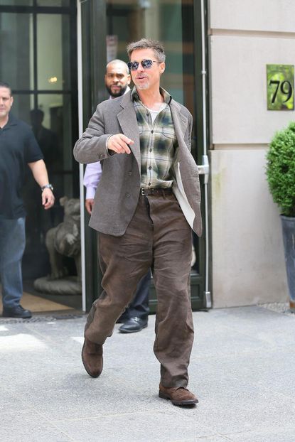 Brad Pitt To Tom Cruise: Stare And Their Off Duty Wardrobe Is Too Cool To Handle - 2