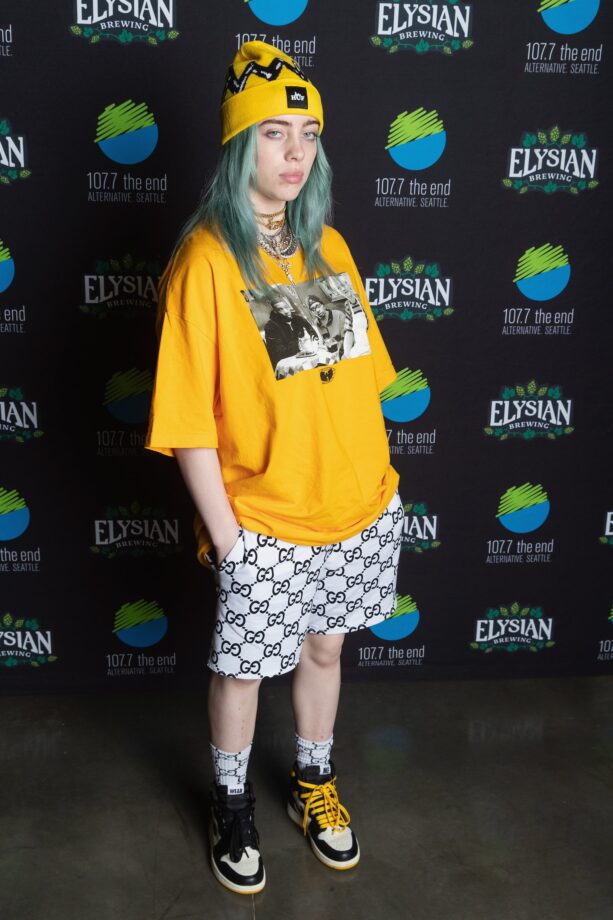 Comfort Over Style? Nah! Comfort With Style 10 Billie Eilish Inspired Outfits - 7