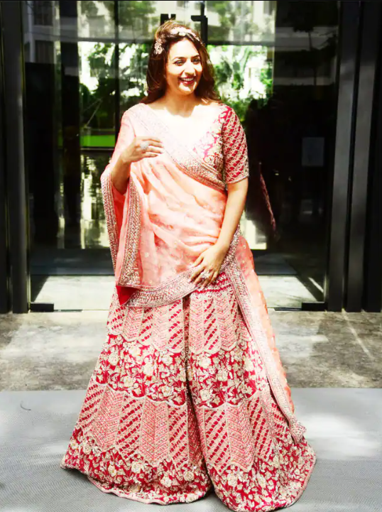 Divyanka Tripathi Is Looking Like A Princess In Embellished Lehenga, See Pictures - 2