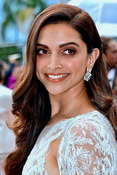 From Deepika Padukone To Anushka Sharma: 7 Celebs Have Spoken Up About Their Struggles With Anxiety And Depression - 6