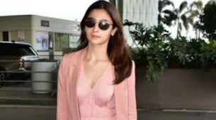 From Retro Sunglasses To Stacked Up Necklaces, Simple Hoop Rings & Beach Hats, Alia Bhatt Knows Accessories Can Really Upgrade Your Look! Take Cues