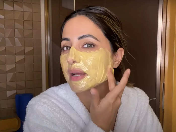 Get Special Winter Glow Like Hina Khan With Her Haldi Face Mask: Read On - 1