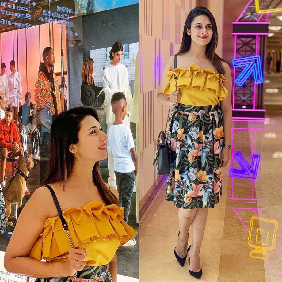 Have A Fascination For Stylish Handbags? Divyanka Tripathi & Hina Khan Are Vogue Icons You Need To Follow - 2