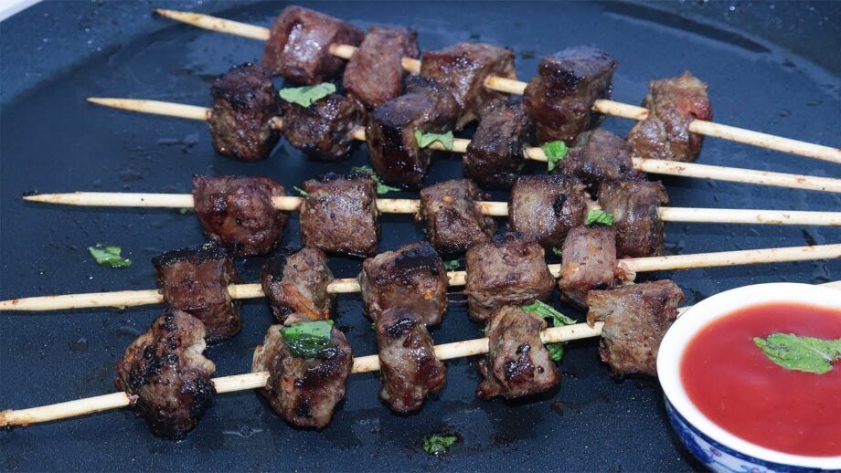 Here are some yummy Kebabs that will beat your Monday blues! Check out - 5