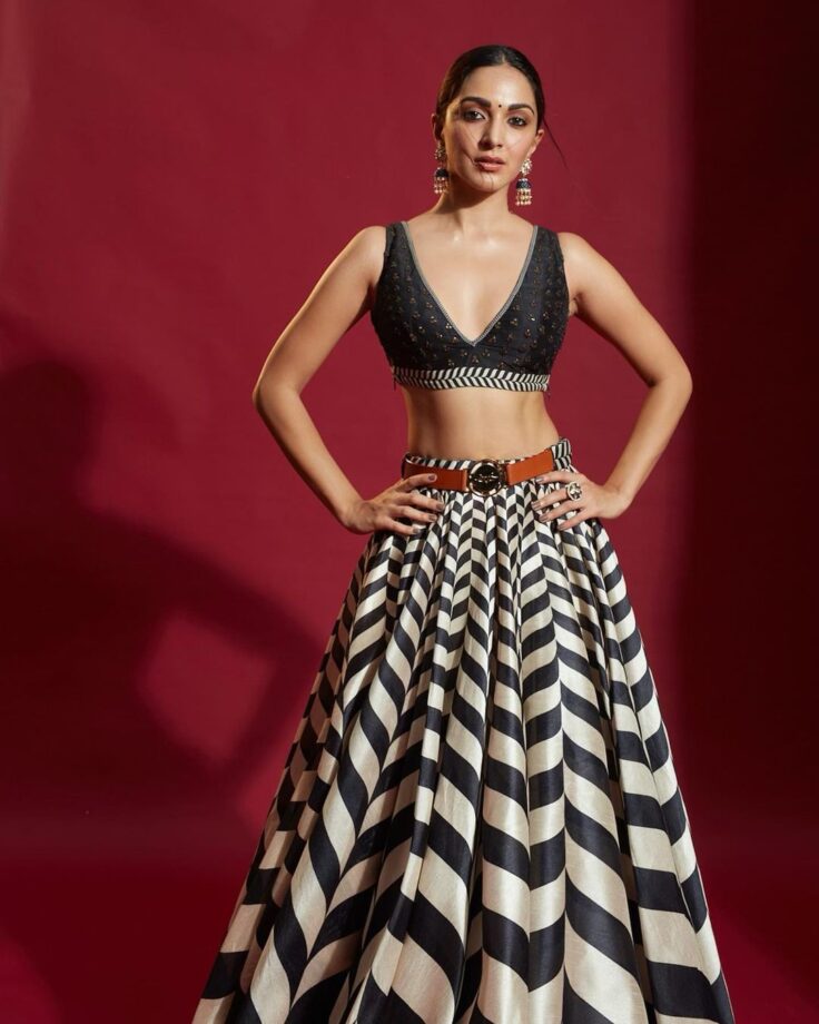 Kiara Advani’s Ethereal Looks In Indian Outfits - 1