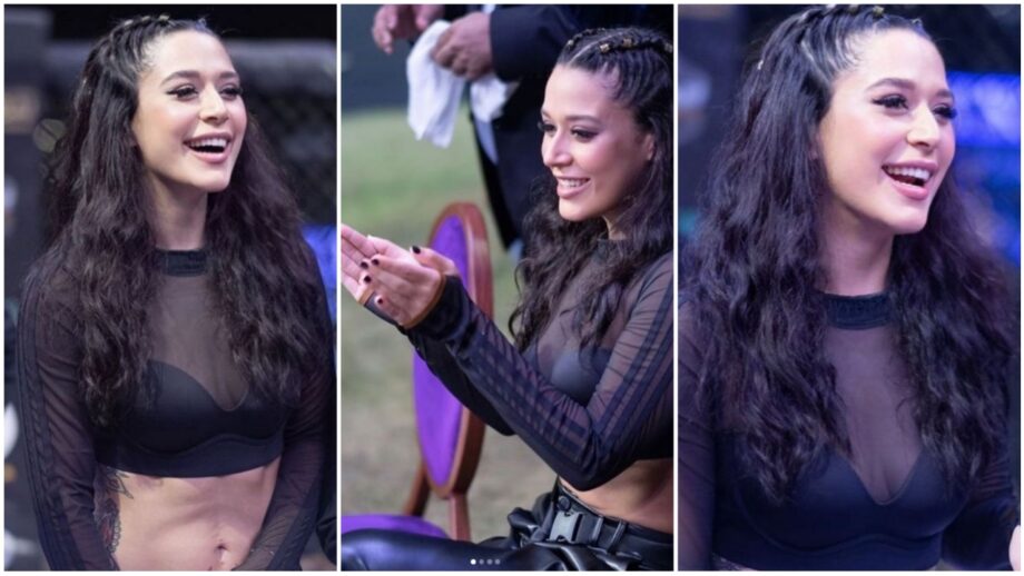 Krishna Shroff Ups The Attractiveness Factor With A Black Bralette And Transparent Top - Pictures Go VIRAL 537809