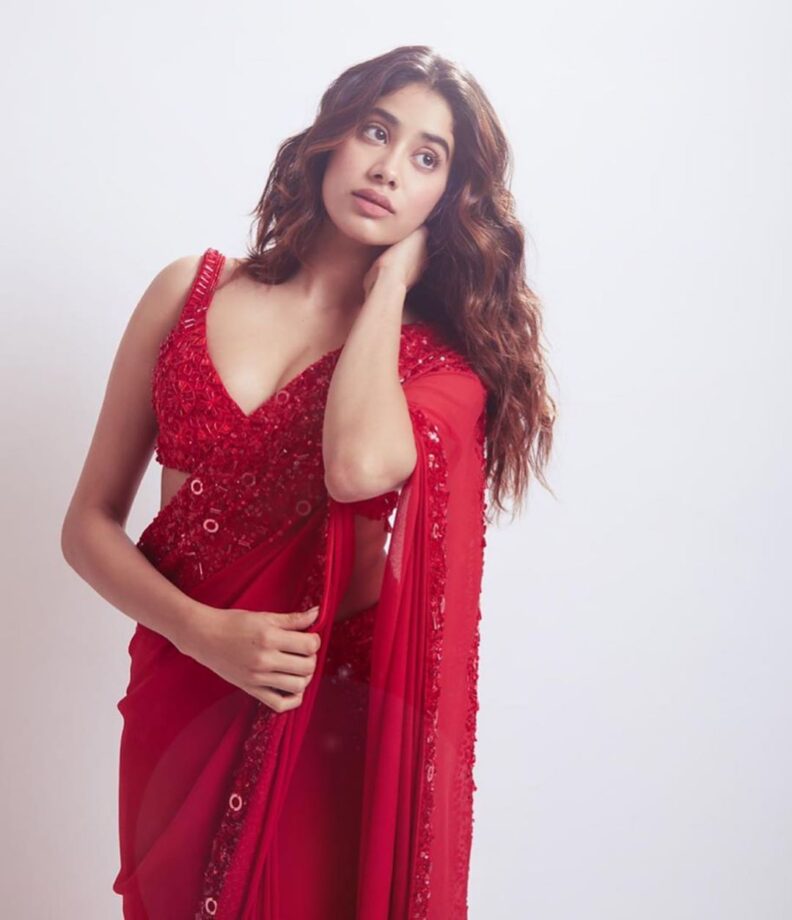 How to wear your shine this season! Get your sparkle on with Janhvi Kapoor - 3