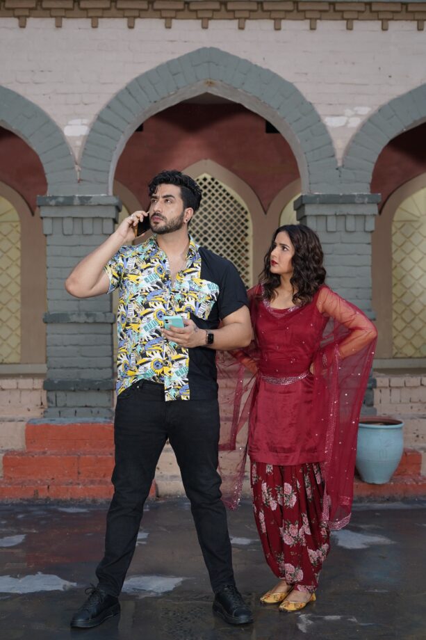 Obsessed With These Pictures Where Jasmin Bhasin And Beau Aly Goni Look Adorable Together - 4